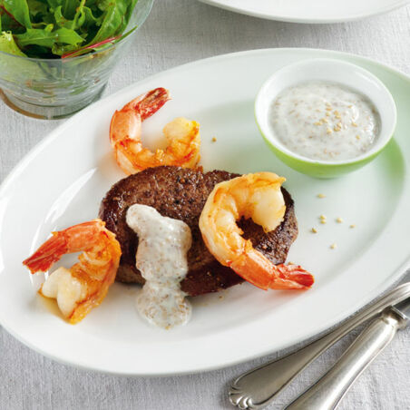 Surf & Turf mit Sesamjoghurt Surf & Turf mit Sesamjoghurt