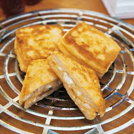 Frittierte Mozzarellabrote Frittierte Mozzarellabrote