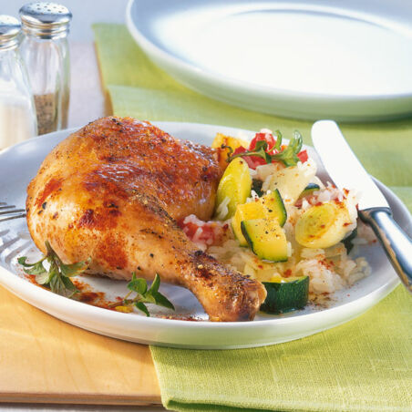 Hähnchenkeulen im Gemüsereis Hähnchenkeulen im Gemüsereis