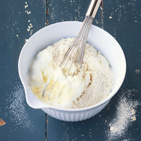 Zitronen-Biskuitrolle Zitronen-Biskuitrolle