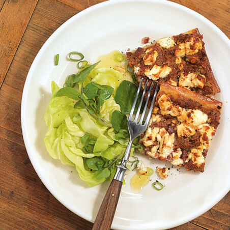 Hackpizza mit Schafskäse Hackpizza mit Schafskäse