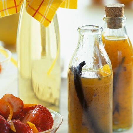 Orangensirup mit Vanille Orangensirup mit Vanille