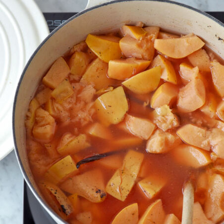 Quittensaft und Quittenpüree Quittensaft und Quittenpüree