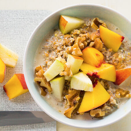 Frischkornbrei mit Obst Frischkornbrei mit Obst