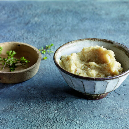 Knoblauchpaste mit Kräutern Knoblauchpaste mit Kräutern