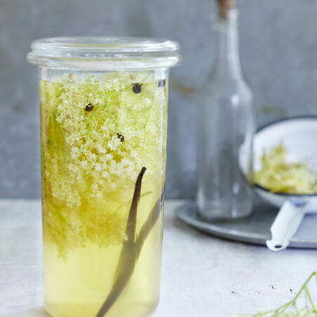 Holunderblütenessig Holunderblütenessig