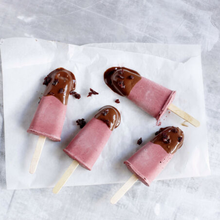 Kirscheis mit Schokolade Kirscheis mit Schokolade