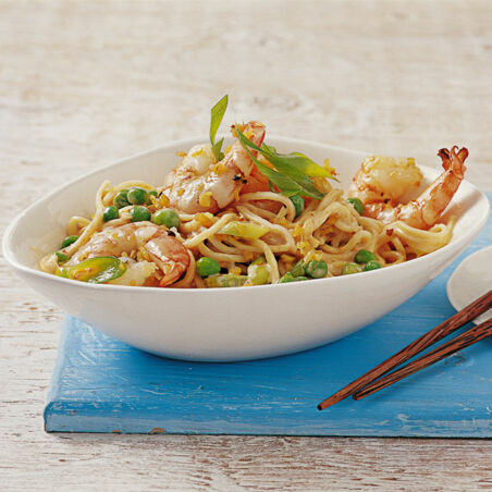 Nudelpfanne mit Garnelen Nudelpfanne mit Garnelen