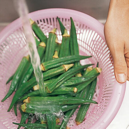 Huhn mit Okraschoten Huhn mit Okraschoten