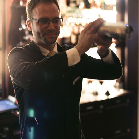 Hotel-Vier-Jahreszeiten-Starnberg-Bar-(5) Hotel-Vier-Jahreszeiten-Starnberg-Bar-(5)