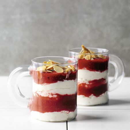 Himbeer-Schichtdessert Himbeer-Schichtdessert