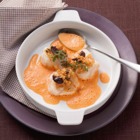 Paprikasauce für Seeteufel mit Thymianbröseln Paprikasauce für Seeteufel mit Thymianbröseln