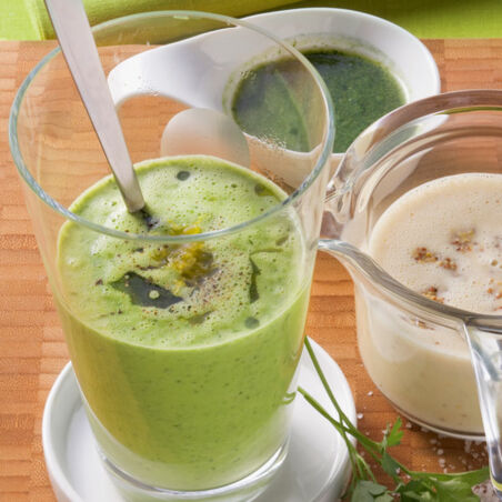 Petersiliensauce mit grünem Öl Petersiliensauce mit grünem Öl