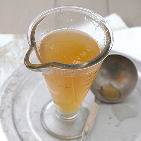 Grundrezept Rinderbrühe Grundrezept Rinderbrühe