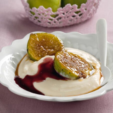 Ricotta mit karamellisierten Feigen Ricotta mit karamellisierten Feigen