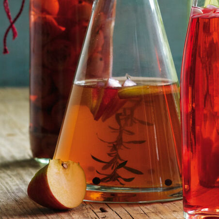 Apfel-Estragon-Essig Apfel-Estragon-Essig