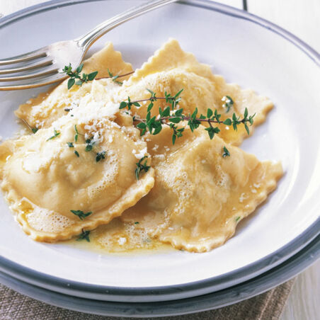 Steinpilzravioli in Thymianbutter Steinpilzravioli in Thymianbutter