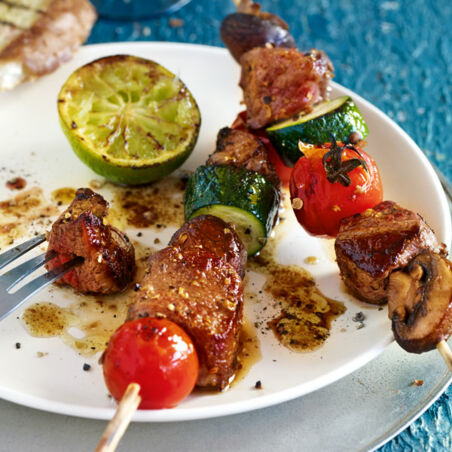 Bunte Filetspieße mit Gemüse Bunte Filetspieße mit Gemüse