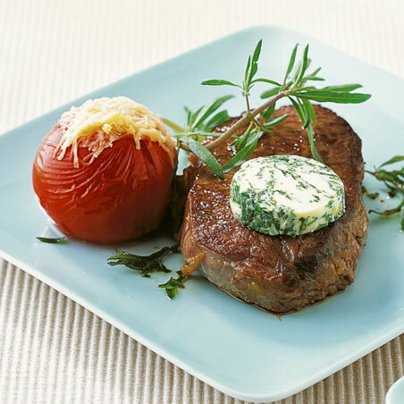 Rumpsteaks auf Bohnenkraut Rumpsteaks auf Bohnenkraut