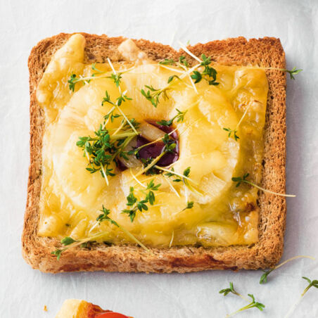 Überbackener Ananas-Toast Überbackener Ananas-Toast