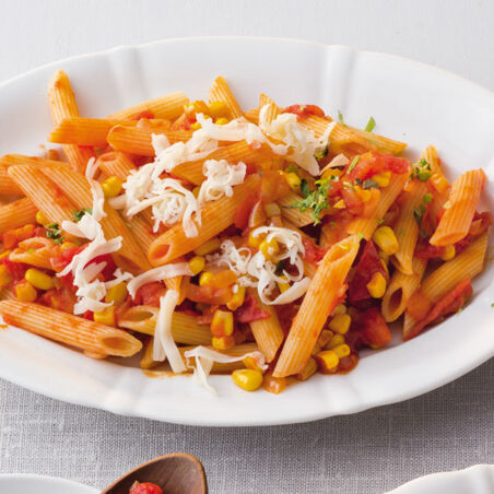 Penne mit Mais-Tomaten-Sugo Penne mit Mais-Tomaten-Sugo