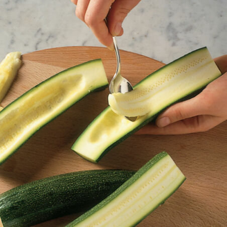 Zucchini mit Spinat-Käse-Füllung Zucchini mit Spinat-Käse-Füllung