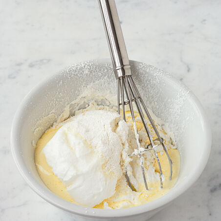 Erdbeer-Biskuit-Schnitten Erdbeer-Biskuit-Schnitten