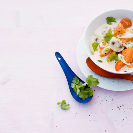 Kokossuppe mit Süßkartoffeln Kokossuppe mit Süßkartoffeln