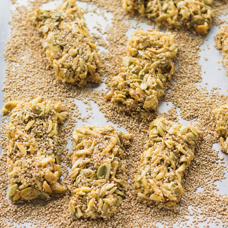 Kürbiskernriegel mit Sesam Kürbiskernriegel mit Sesam