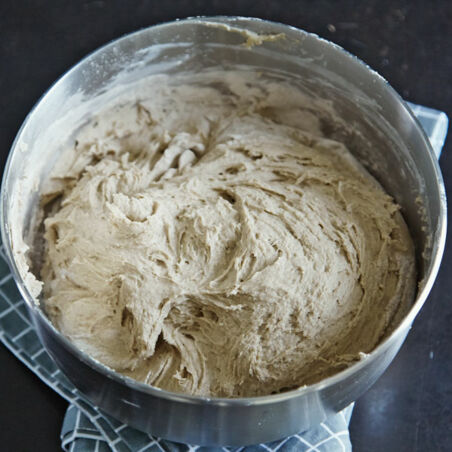 Grundrezept Anstellgut und Sauerteig Grundrezept Anstellgut und Sauerteig