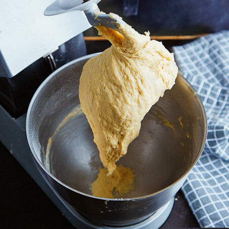 Grundrezept Hefeteig Grundrezept Hefeteig