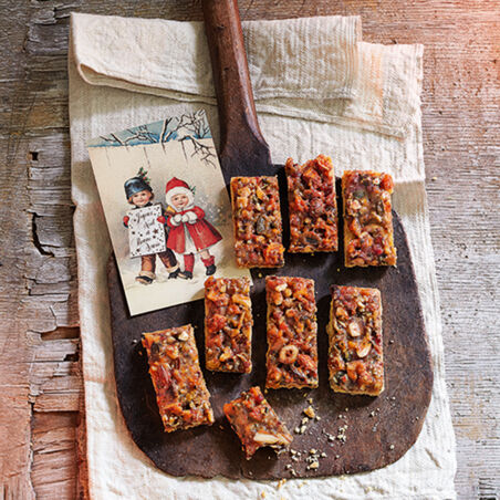 Fruchtschnitten mit Honig-Nuss-Mix Fruchtschnitten mit Honig-Nuss-Mix