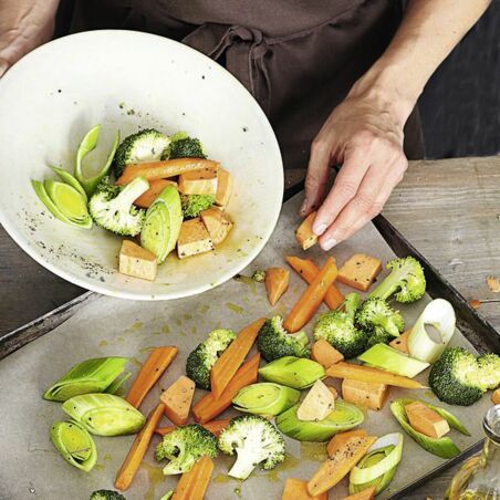 Ofengemüse mit Tomaten-Ziegenkäsecreme Ofengemüse mit Tomaten-Ziegenkäsecreme