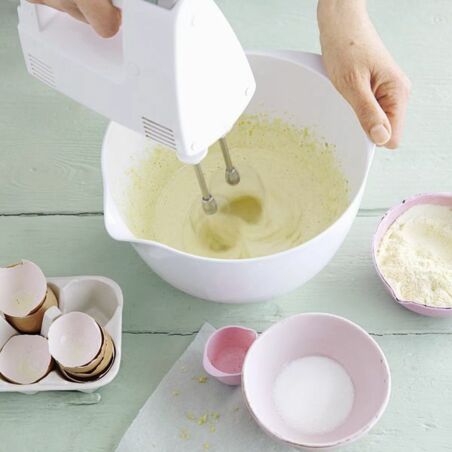 Die Lockerleichte: glutenfreie Biskuitmasse Die Lockerleichte: glutenfreie Biskuitmasse