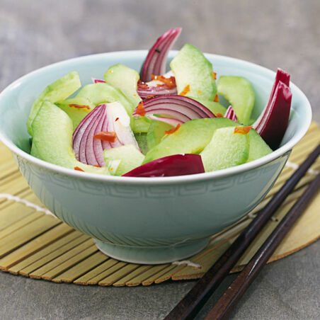 Gurkensalat süß-sauerscharf Gurkensalat süß-sauerscharf