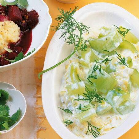 Schmorgurken mit Spaghettikartoffeln Schmorgurken mit Spaghettikartoffeln