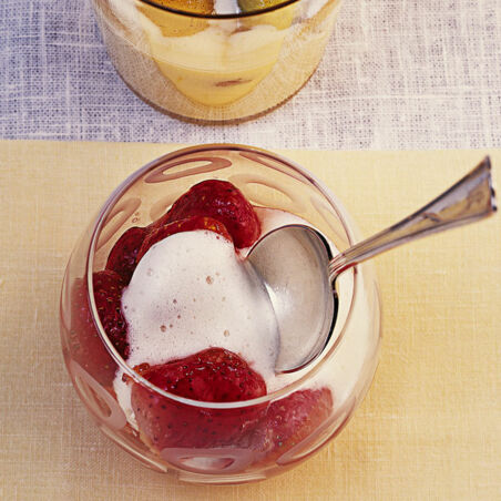 Zabaione mit Erdbeeren Zabaione mit Erdbeeren