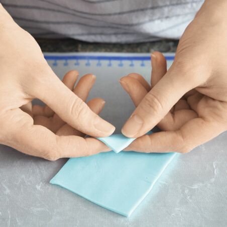 Baby-Reveal-Cake Baby-Reveal-Cake