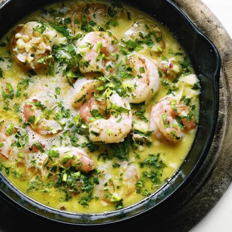Knoblauchgarnelen mit Weißwein Knoblauchgarnelen mit Weißwein