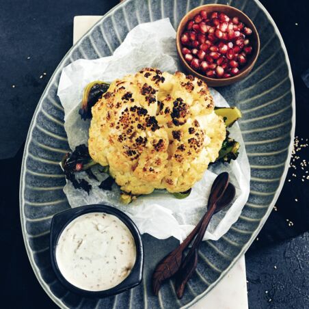 Ganzer gerösteter Blumenkohl Ganzer gerösteter Blumenkohl