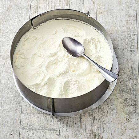 Heidelbeerkuchen mit Krokant Heidelbeerkuchen mit Krokant