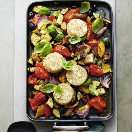 Ofengemüse-Salat mit Ziegenkäse Ofengemüse-Salat mit Ziegenkäse