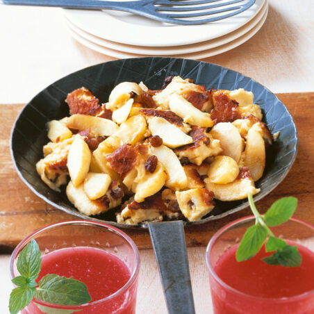 Apfelschmarrn mit Rosinen Apfelschmarrn mit Rosinen