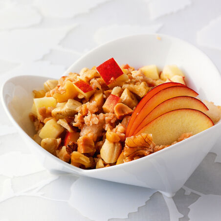 Sojamüsli mit Honig und Nüssen Sojamüsli mit Honig und Nüssen