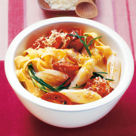 Nudeln mit Spargel Nudeln mit Spargel