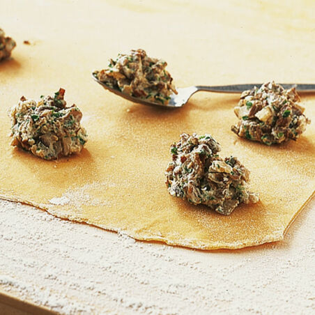 Steinpilzravioli in Thymianbutter Steinpilzravioli in Thymianbutter