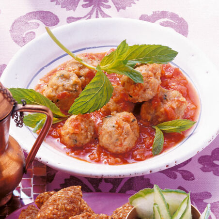 Hackfleischbällchen in Tomatensauce Hackfleischbällchen in Tomatensauce