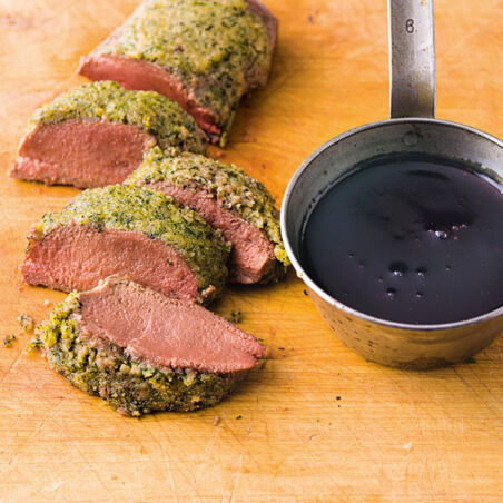 Rehrücken mit Kräutern Rehrücken mit Kräutern