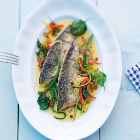 Eglifilets mit Frühlingsgemüse Eglifilets mit Frühlingsgemüse