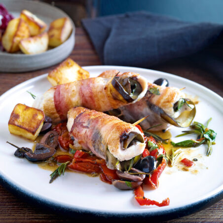 Speck-Puten-Röllchen mit Auberginen Speck-Puten-Röllchen mit Auberginen